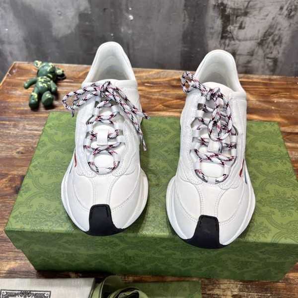 GUCCI RUN SIDE-STRIPE SNEAKERS - GCC096 - Image 3