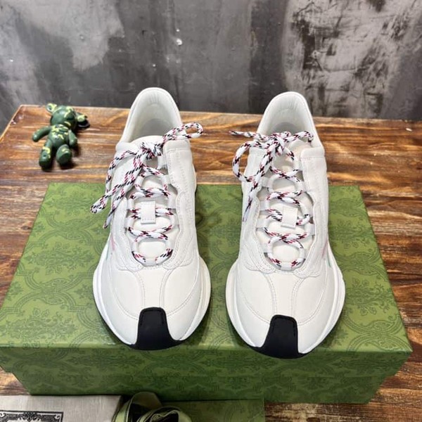 GUCCI RUN SIDE-STRIPE SNEAKERS - GCC097 - Image 3