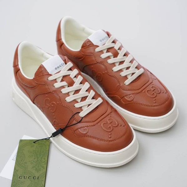 Gucci Brown Jumbo GG Embossed Sneakers - GCC210 - Image 3