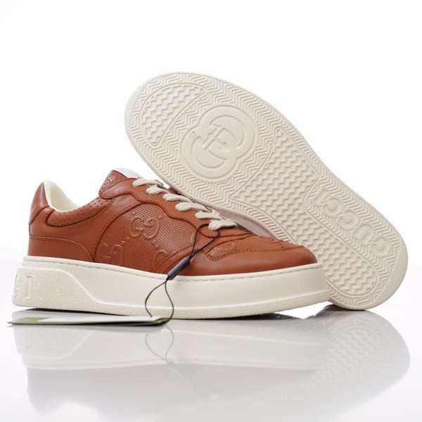 Gucci Brown Jumbo GG Embossed Sneakers - GCC210 - Image 5