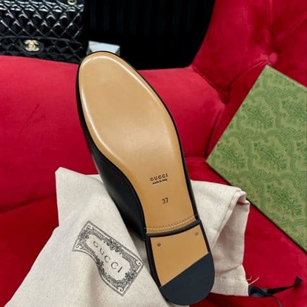 GUCCI PRINCETOWN LEATHER SLIPPER - GL021 - Image 9