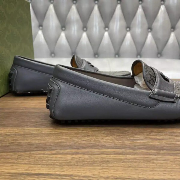 MEN'S INTERLOCKING G DRIVER GREY LEATHER - GL107 - Image 5