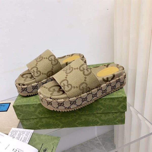 GUCCI ANGELINA LOGO-JACQUARD COATED-CANVAS PLATFORM SLIDES - GSL023 - Image 2