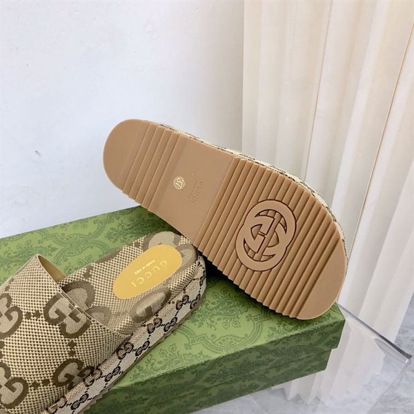 GUCCI ANGELINA LOGO-JACQUARD COATED-CANVAS PLATFORM SLIDES - GSL023 - Image 5