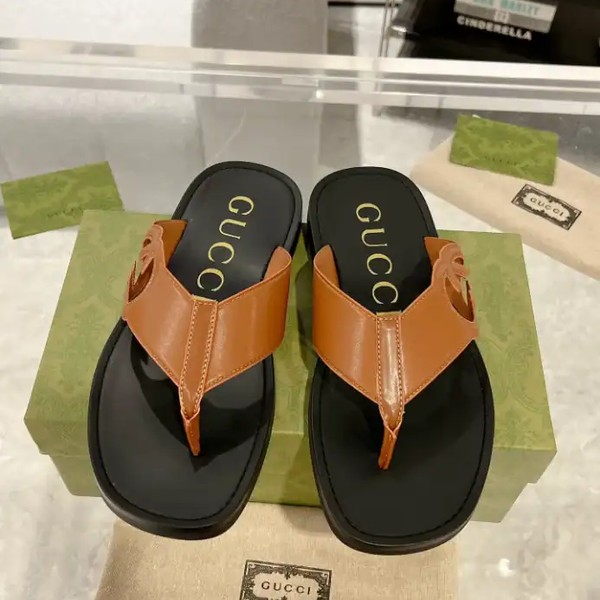 GUCCI MEN'S SLIDE SANDAL - GSL061
