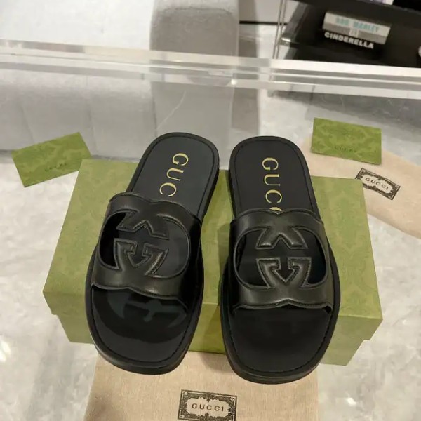 GUCCI MEN'S SLIDE SANDAL - GSL067