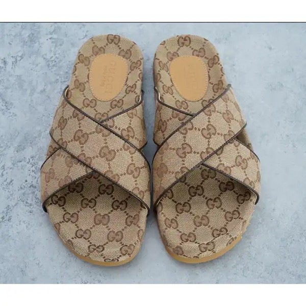 GUCCI MEN'S SLIDE SANDAL - GSL071