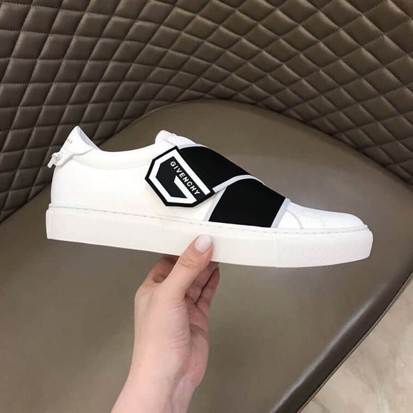 GIVENCHY ELASTICATED LOGO STRAP SNEAKERS - GVC004 - Image 7