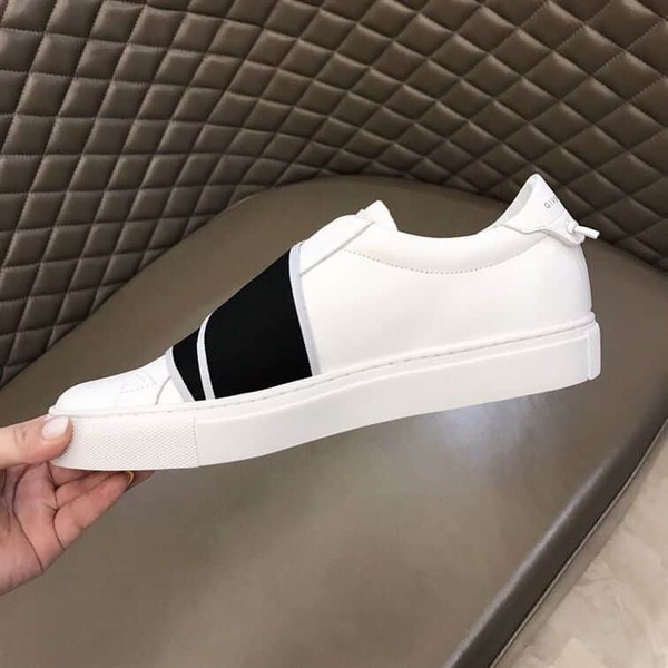 GIVENCHY ELASTICATED LOGO STRAP SNEAKERS - GVC004 - Image 9