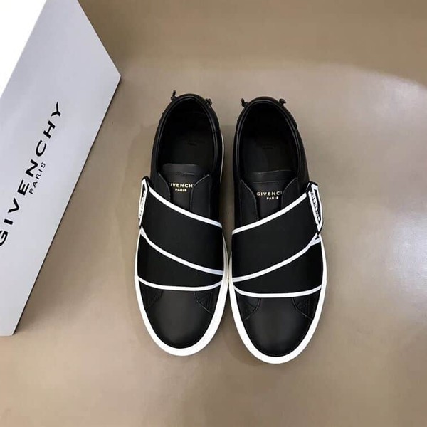 GIVENCHY ELASTICATED LOGO STRAP SNEAKERS - GVC005 - Image 3
