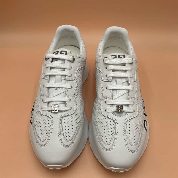 GIVENCHY RUNNER SNEAKERS IN PERFORATED LEATHER - GVC006 - Image 3