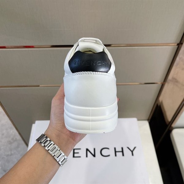 GIVENCHY G4 SNEAKERS IN LEATHER - GVC010 - Image 7