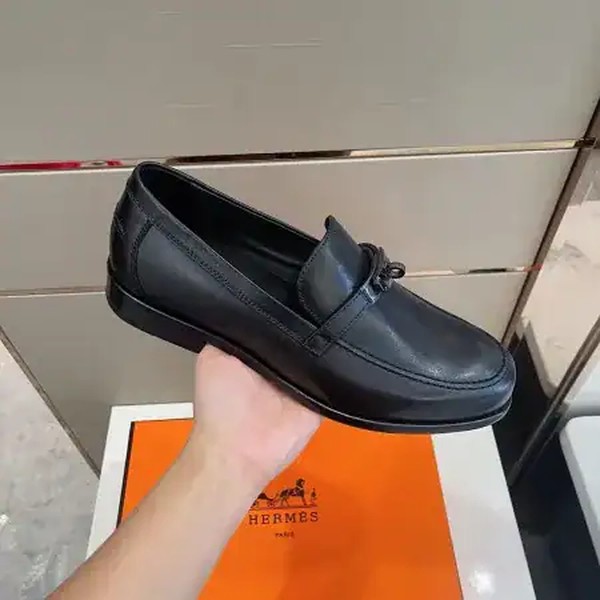 Hermes Men's Destin Loafers In Black Calfskin - HM047 - Image 8