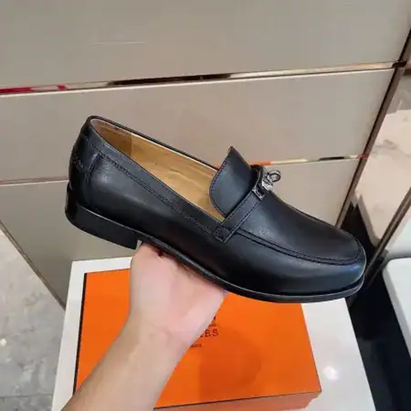 Hermes Men's Destin Loafers In Noir Calfskin - HM048 - Image 7