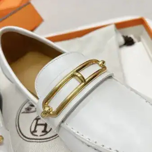 Hermes Women's Colette Loafers in White Leather - HM068 - Image 8