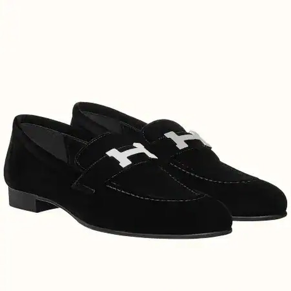 Hermes Women's Paris Loafers In Black Velvet - HM081