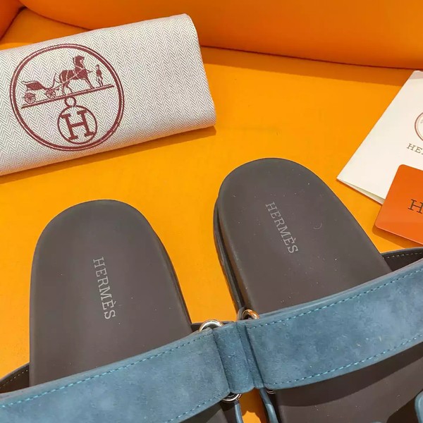 HERMES WOMEN'S CHYPRE SANDALS IN BLUE SUEDE CALFSKIN - HMSD013 - Image 3