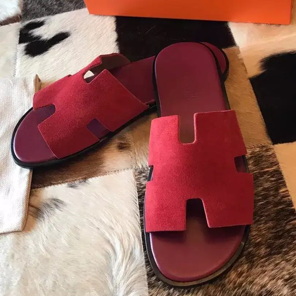 HERMES MEN'S IZMIR SANDALS IN BORDEAUX SUEDE CALFSKIN - HMSD037