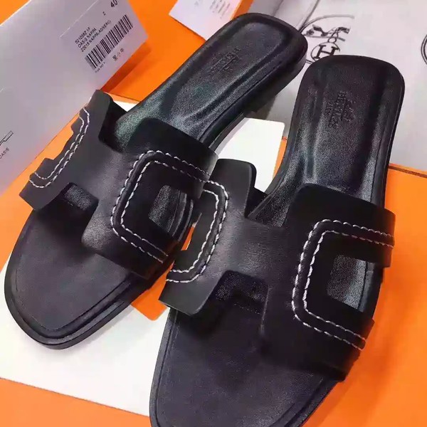 HERMES ORAN SLIDE SANDALS IN BLACK LEATHER WITH STITCHED - HMSD044 - Image 2