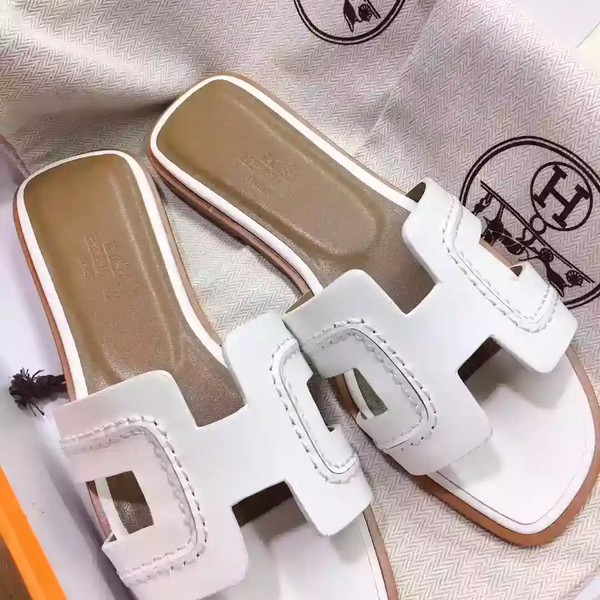 HERMES ORAN SLIDE SANDALS IN WHITE LEATHER WITH STITCHED - HMSD045 - Image 4