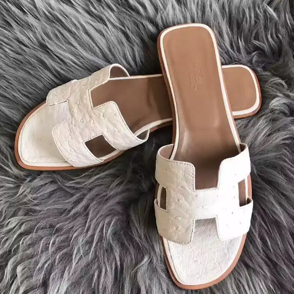 HERMES ORAN SLIDE SANDALS IN WHITE OSTRICH LEATHER - HMSD082