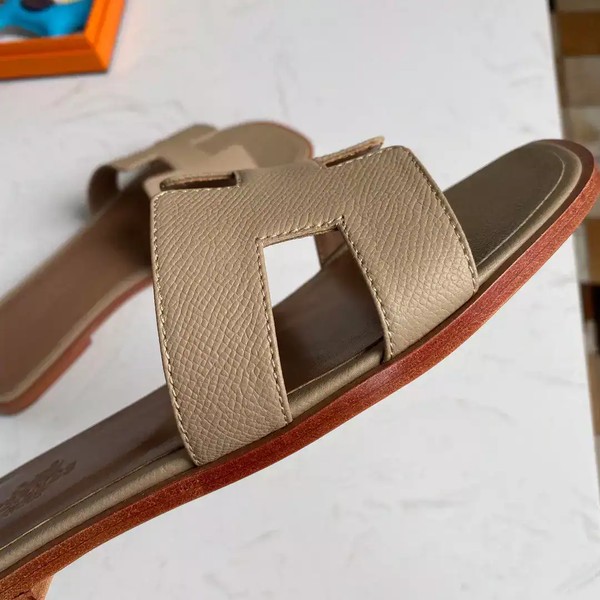 HERMES ORAN SLIDE SANDALS IN TRENCH EPSOM CALFSKIN - HMSD087 - Image 4