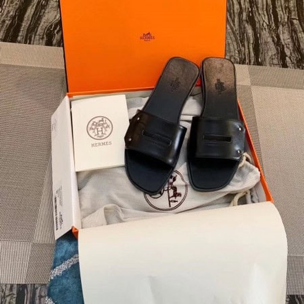 HERMES VIEW SLIDE SANDALS IN BLACK LEATHER - HMSD131 - Image 2