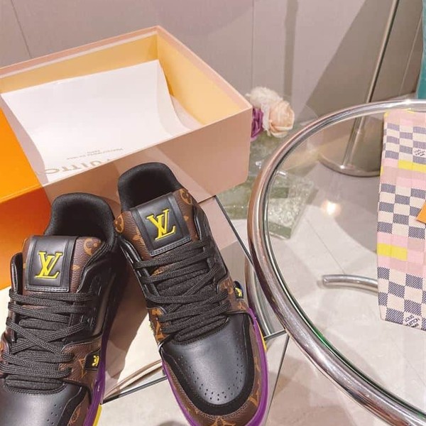 LOUIS VUITTON TRAINER MONOGRAM PURPLE - LVS130 - Image 4
