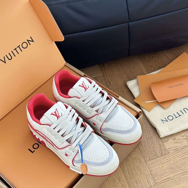 LOUIS VUITTON LV TRAINER SNEAKER - LVS194 - Image 4
