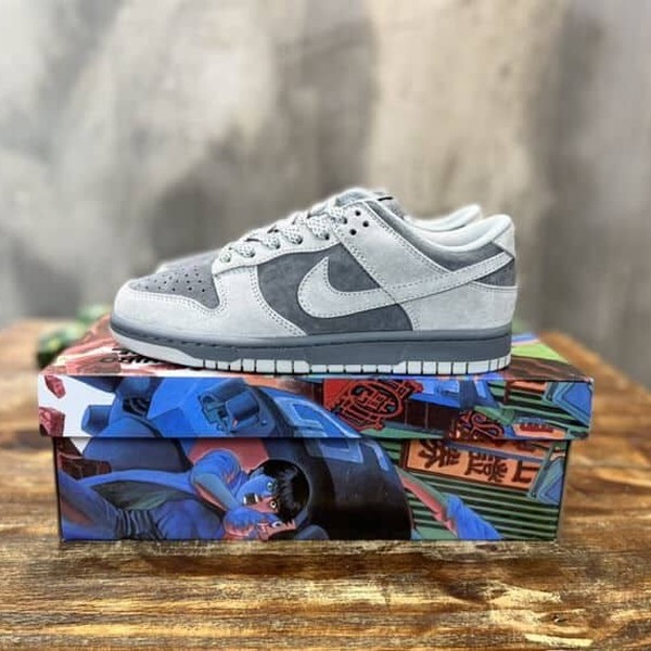 NIKE SB DUNK LOW 'LONDON' - NSN006