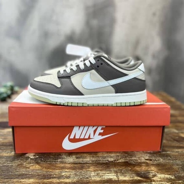 NIKE SB DUNK LOW SNEAKER - NSN018