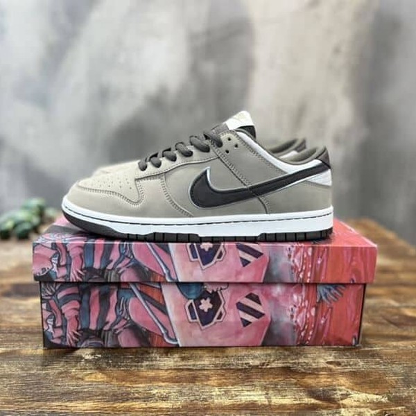 NIKE SB DUNK LOW SNEAKER - NSN020