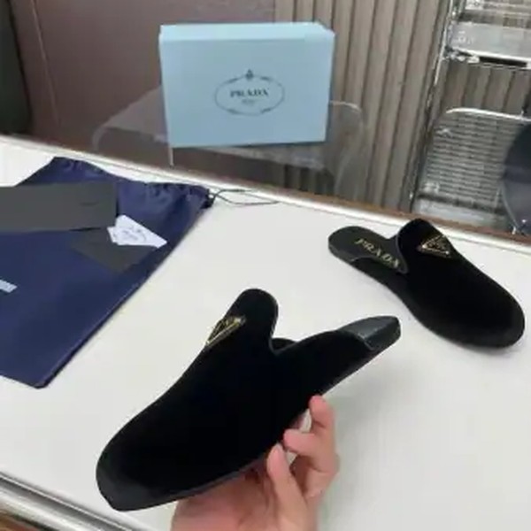 PRADA WOMEN'S SLIPPERS IN BLACK VELVET - PSD013 - Image 4