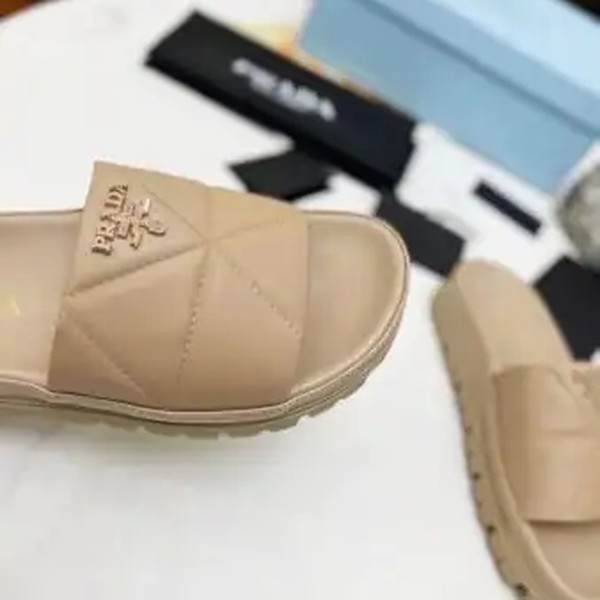 PRADA WOMEN'S SLIDES IN BEIGE QUILTED NAPPA LEATHER - PSD082 - Image 4