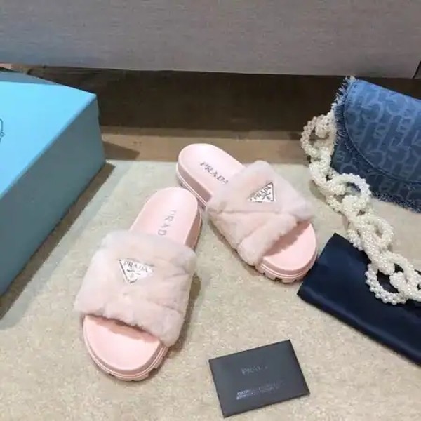 PRADA WOMEN'S SLIDES IN PINK SHEARLING - PSD086 - Image 7