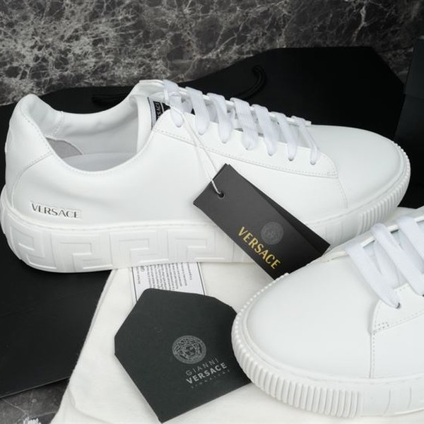 VERSACE GRECA SNEAKERS IN WHITE - VSS013 - Image 9